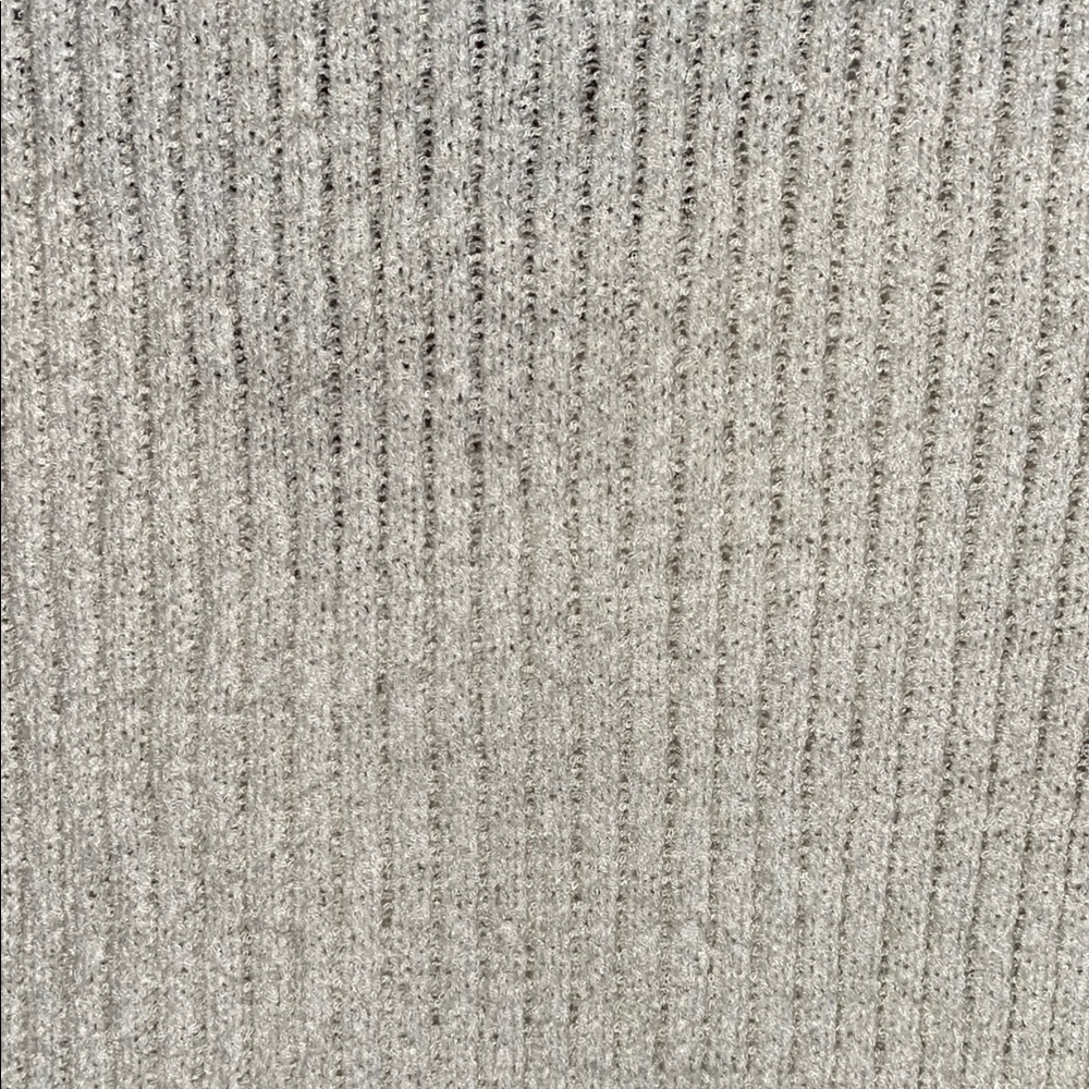 H&M Cream Knit Sweater - Picture 4 of 5
